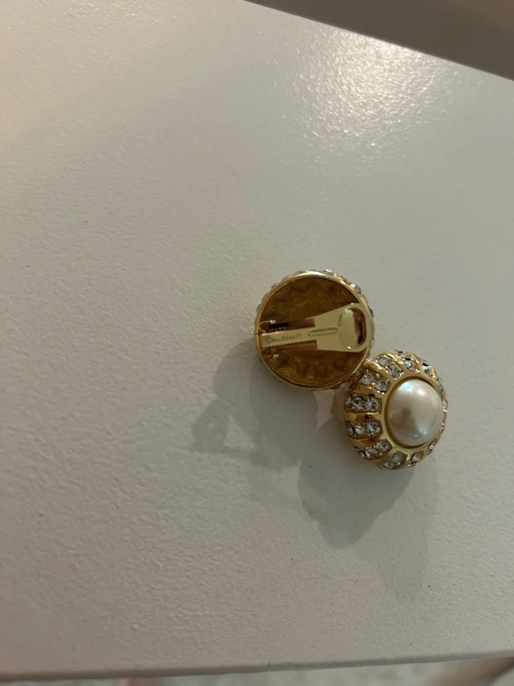 Christian Dior Vintage Clip Earrings Pearl With Rhinestones - Picture 6 of 10